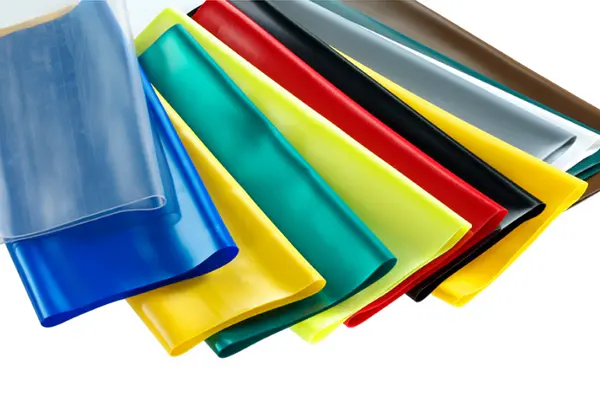 What is the difference between poly wrap and shrink wrap?